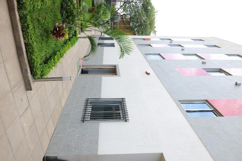 Inn Luanda Zewnętrze zdjęcie