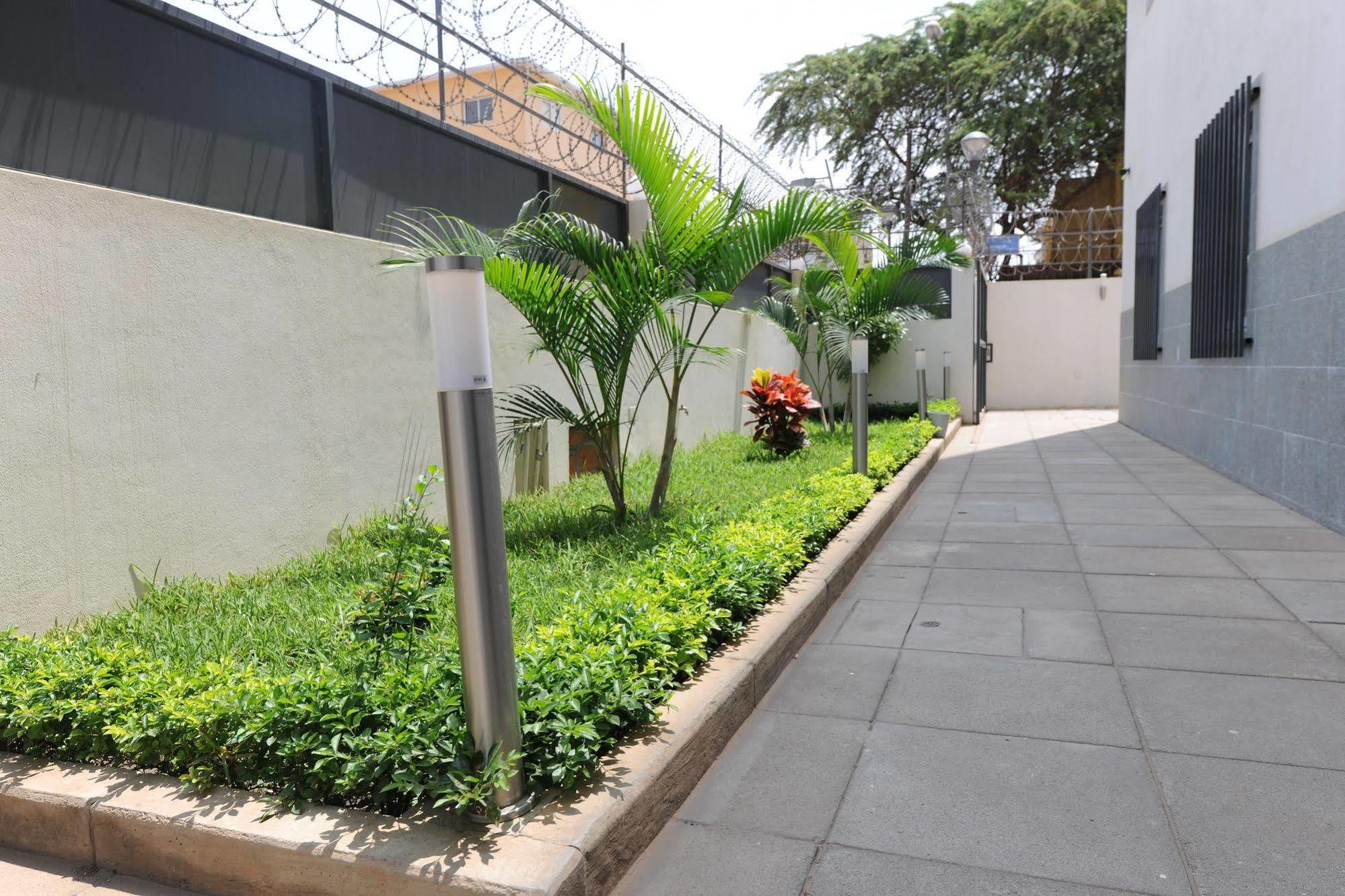 Inn Luanda Zewnętrze zdjęcie